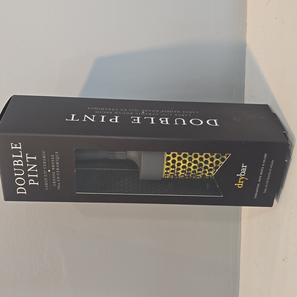 Drybar Full Pint Large 2.75" Ceramic Round Brush